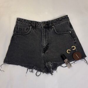 Zara Women's Black Denim Shorts